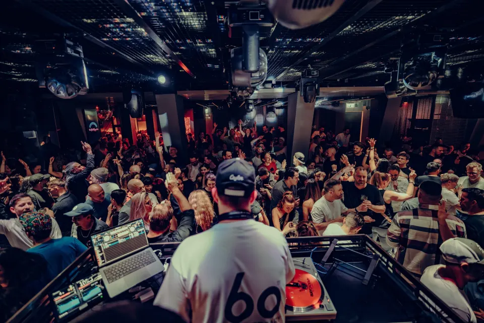 No Diggity // Dezent // 17 April 2025 Foto 26