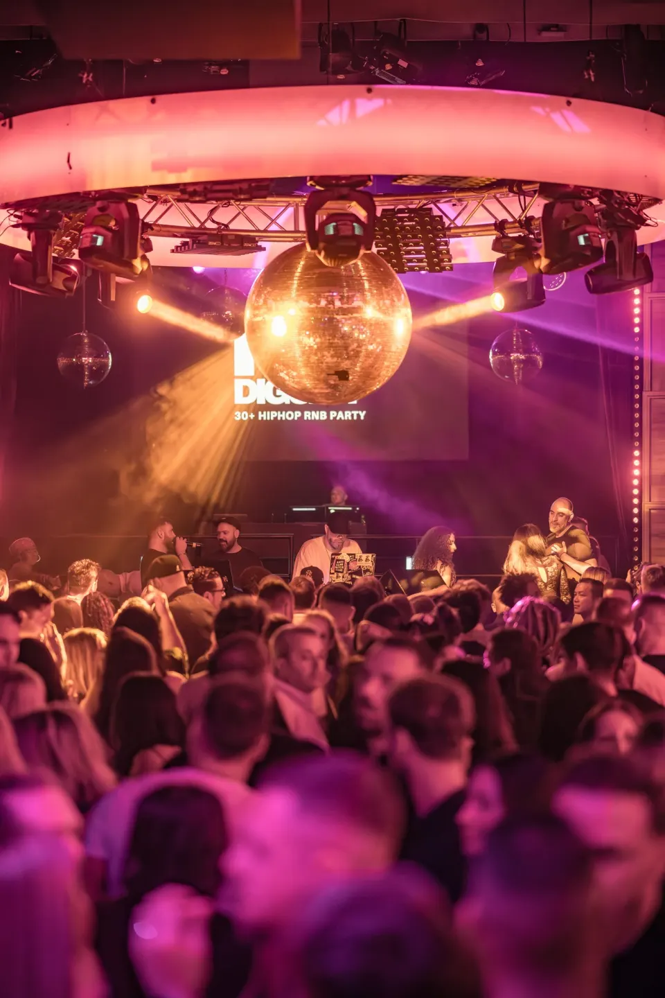 No Diggity // Kaufleuten // 19 April 2025 Foto 15