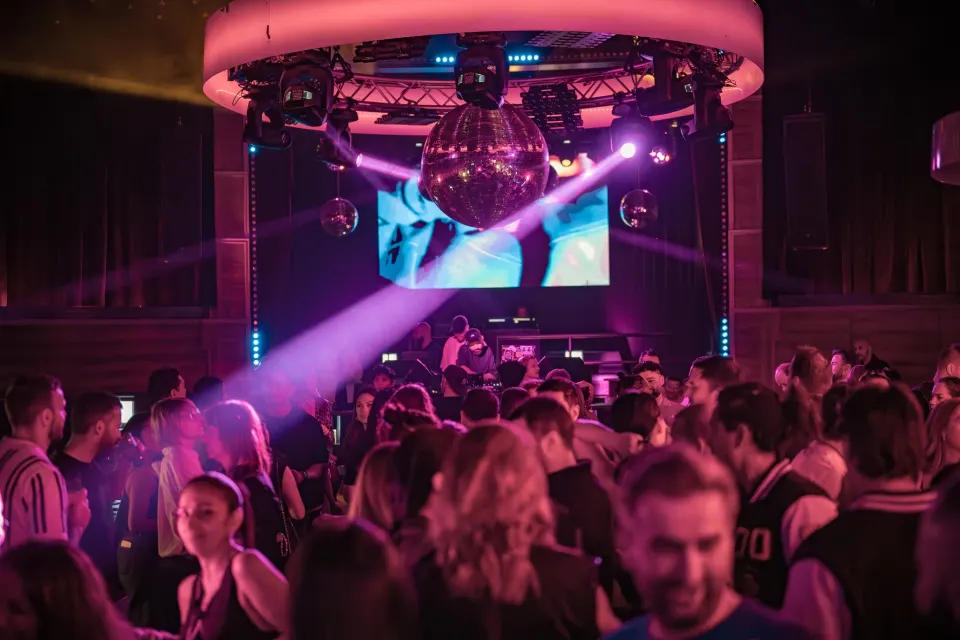 No Diggity // Kaufleuten // 19 April 2025 Foto 3