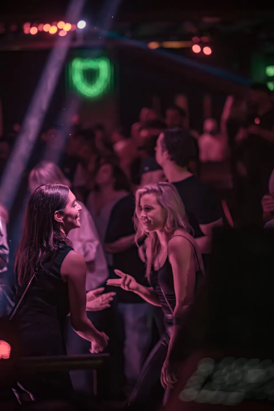 No Diggity // Kaufleuten // 19 April 2025 Foto 18