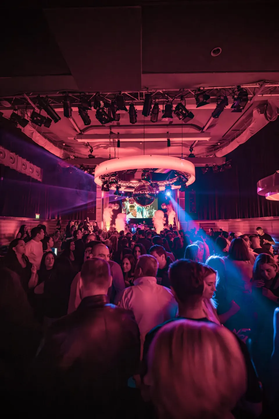 No Diggity // Kaufleuten // 19 April 2025 Foto 22