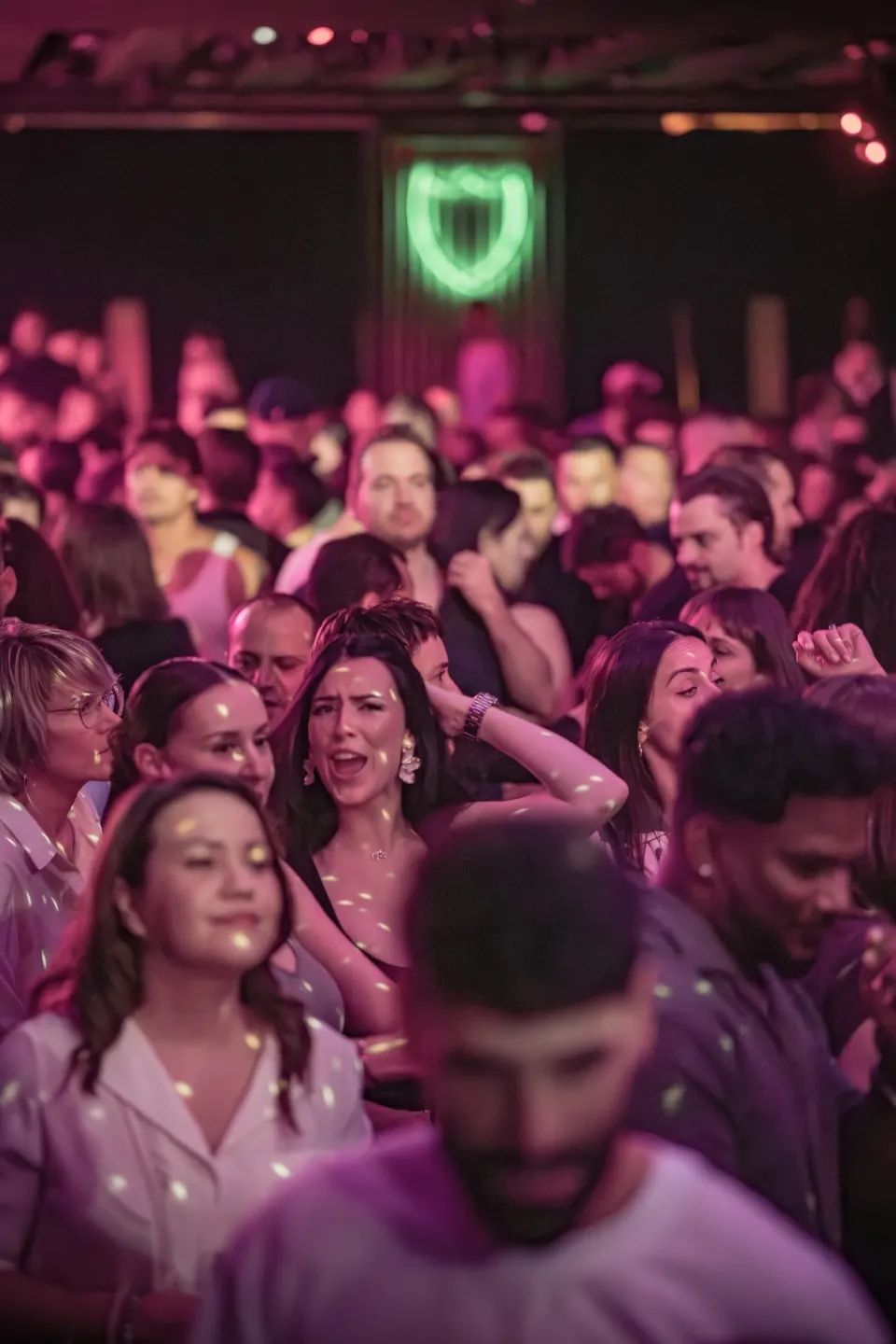 No Diggity // Kaufleuten // 19 April 2025 Foto 9