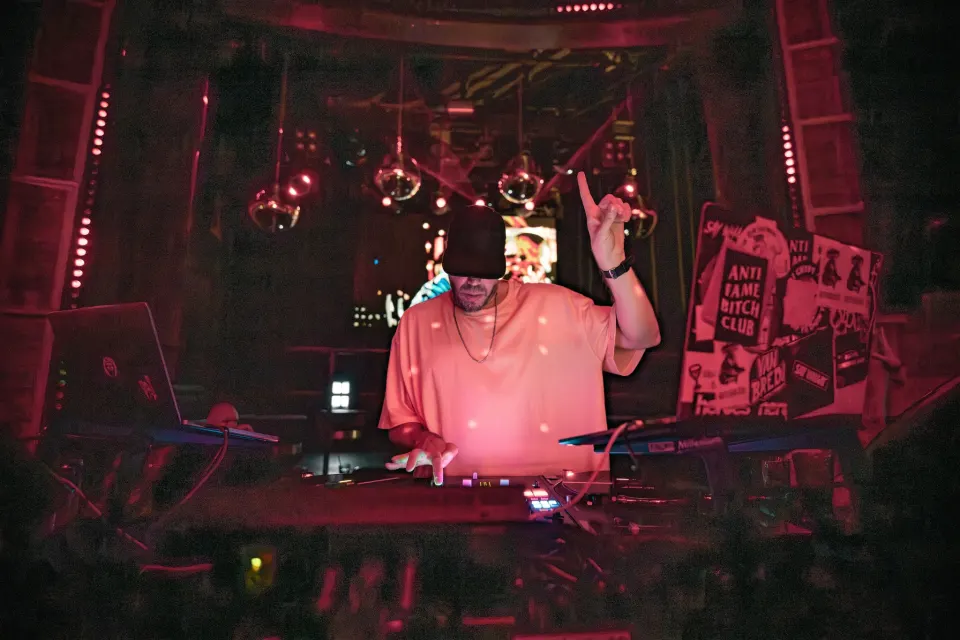 No Diggity // Kaufleuten // 19 April 2025 Foto 28