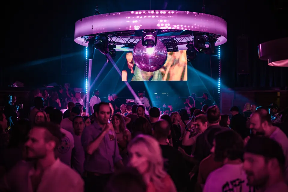 No Diggity // Kaufleuten // 09 May 2025 Foto 5