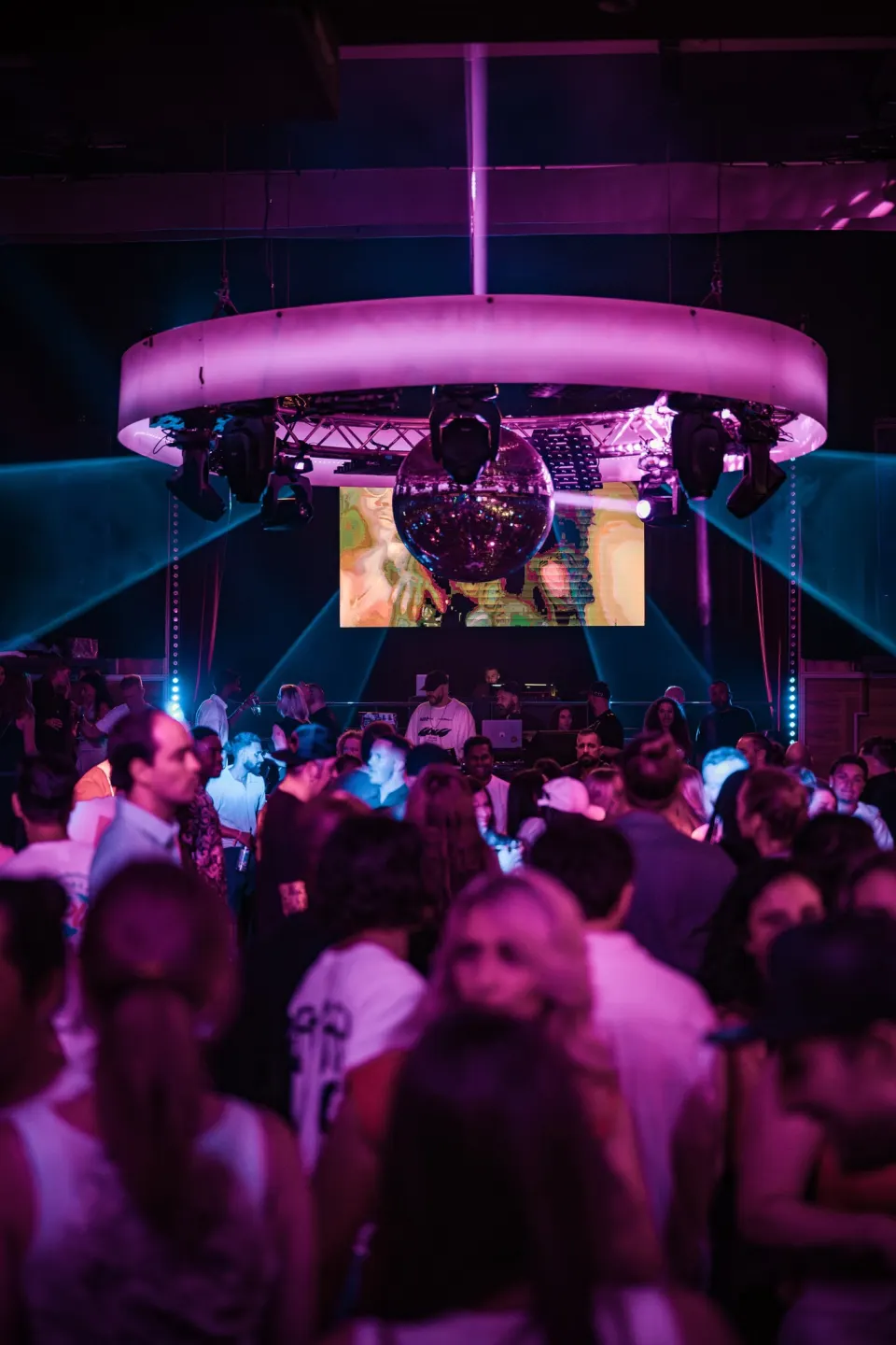 No Diggity // Kaufleuten // 09 May 2025 Foto 8