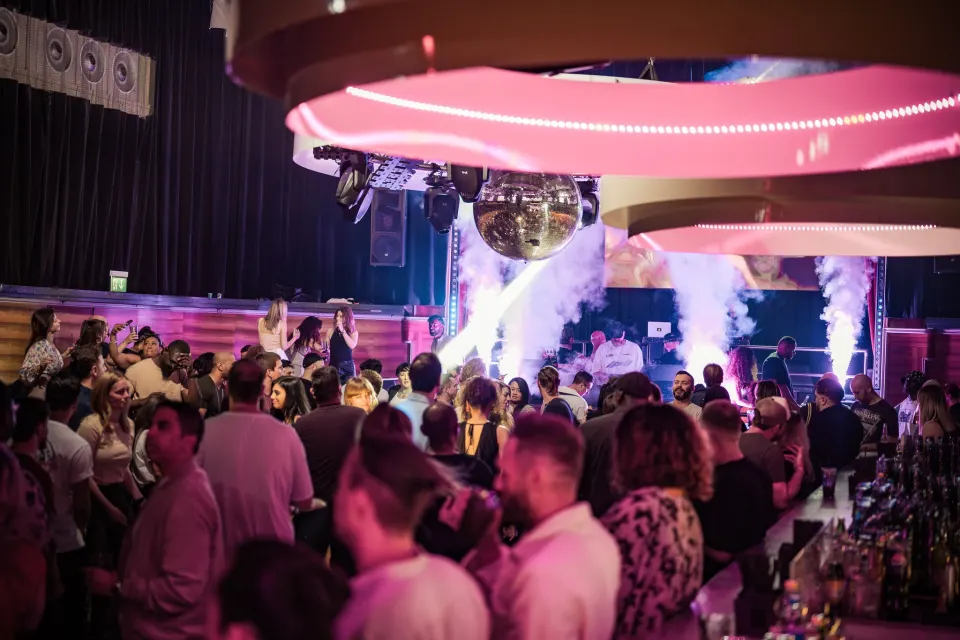 No Diggity // Kaufleuten // 09 May 2025 Foto 9