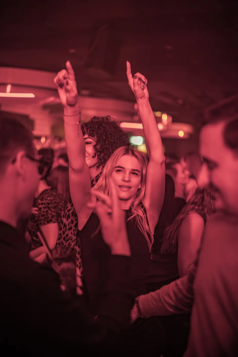 Cover No Diggity // Kaufleuten // 12 Dec 2025