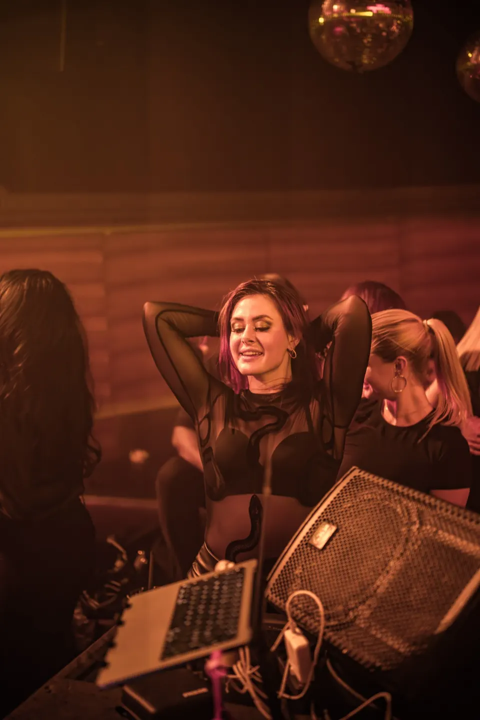 No Diggity // Kaufleuten // 12 Dec 2025 Foto 10